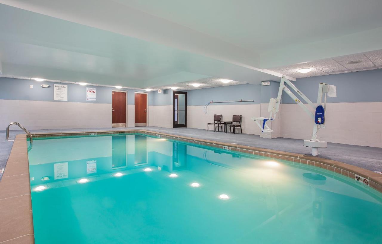 Holiday Inn Express & Suites Lebanon-Nashville Area By Ihg Luaran gambar