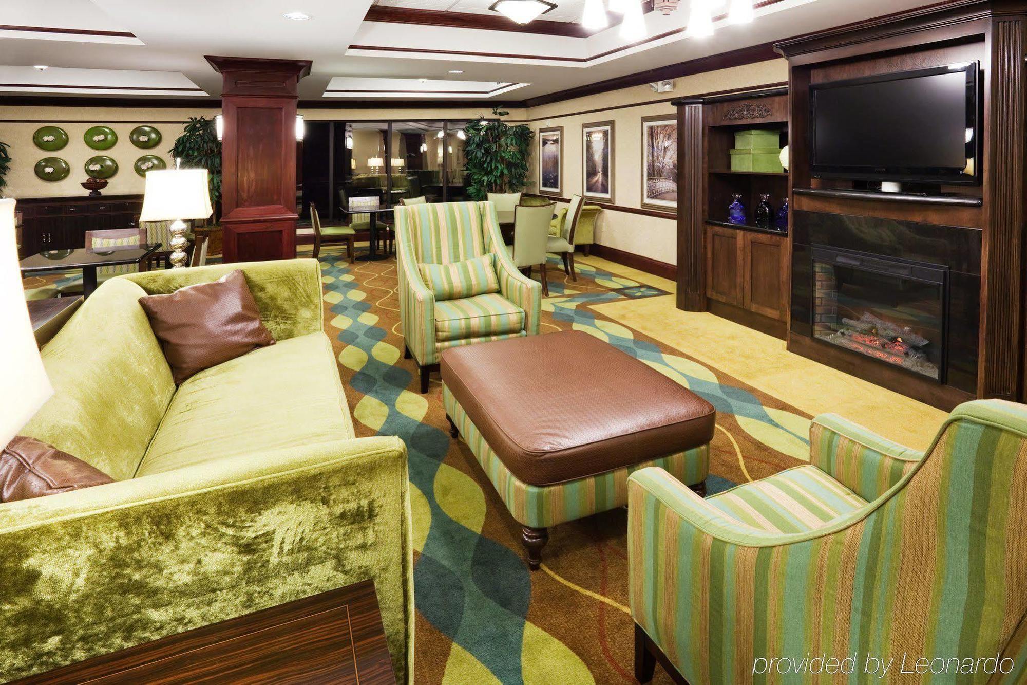 Holiday Inn Express & Suites Lebanon-Nashville Area By Ihg Dalaman gambar